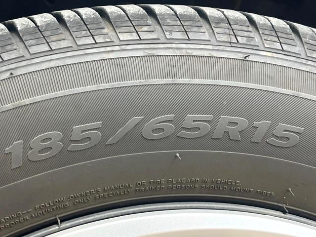 フリードハイブリッド ハイブリッド・Ｇホンダセンシング　禁煙車　両側電動ドア　純正ＳＤナビ　バックカメラ　衝突被害軽減システム　レーダークルーズ　ドラレコ　コーナーセンサー　スマートキー　ＬＥＤヘッド　ビルトインＥＴＣ　純正１５インチアルミ　車線逸脱警報（34枚目）