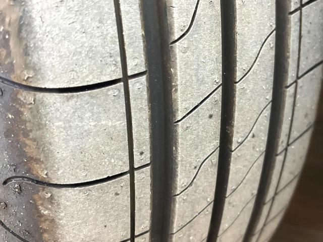 フリード クロスター　登録済未使用車　両側電動ドア　衝突被害軽減システム　レーダークルーズ　シートヒーター　コーナーセンサー　スマートキー　ＬＥＤヘッド　純正１５インチアルミ　オートハイビーム　車線逸脱警報　オートライト（25枚目）