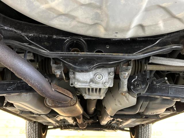 エクストレイル ２０Ｘ　４ＷＤ　ＳＤナビ　バックカメラ　スマートキー　ＨＩＤヘッドライト　ＥＴＣ　オートライト　オートエアコン　フルセグ　１６インチアルミホイール（19枚目）