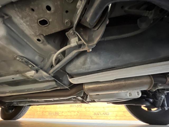 エクストレイル ２０Ｘ　４ＷＤ　ＳＤナビ　バックカメラ　スマートキー　ＨＩＤヘッドライト　ＥＴＣ　オートライト　オートエアコン　フルセグ　１６インチアルミホイール（21枚目）