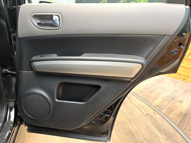 エクストレイル ２０Ｘ　４ＷＤ　ＳＤナビ　バックカメラ　スマートキー　ＨＩＤヘッドライト　ＥＴＣ　オートライト　オートエアコン　フルセグ　１６インチアルミホイール（34枚目）