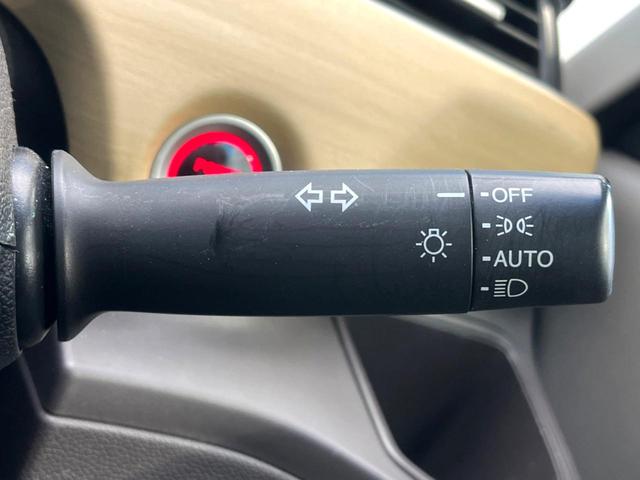 フリードハイブリッド ハイブリッド・Ｇホンダセンシング　両側電動ドア　ＳＤナビ　バックカメラ　衝突被害軽減システム　レーダークルーズ　禁煙車　コーナーセンサー　スマートキー　ＬＥＤヘッド　ビルトインＥＴＣ　車線逸脱警報　オートライト　オートエアコン（49枚目）