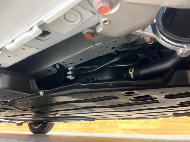 フリード e:HEVクロスター 登録済未使用車 両側電動ドア 衝突被害軽減システム レーダークルーズ ハーフレザーシート コーナーセンサー スマートキー LEDヘッド 純正15インチアルミ 車線逸脱警報 オートライト(22枚目)