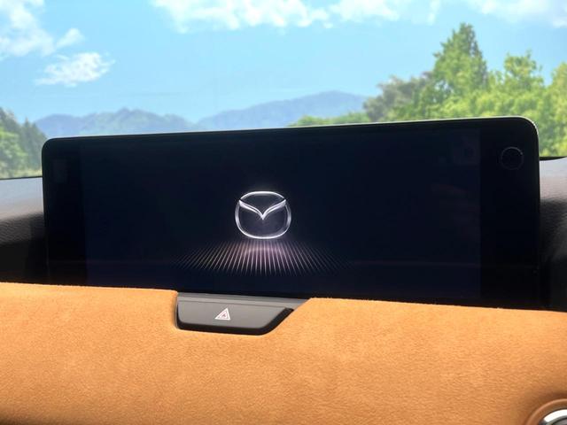 ＣＸ－６０ ＸＤ－ハイブリッド　プレミアムスポーツ　禁煙車　４ＷＤ　ターボ　ディーゼル（軽油）　サンルーフ　全周囲カメラ　ＢＯＳＥサウンド　衝突被害軽減システム　レーダークルーズ　電動リアゲート　レザーシート　全席シートヒーター　前席シートエアコン（6枚目）