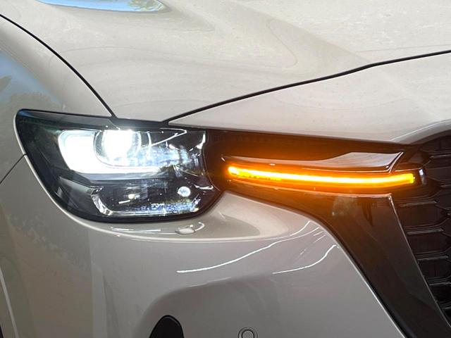 ＣＸ－６０ ＸＤ－ハイブリッド　プレミアムスポーツ　禁煙車　４ＷＤ　ターボ　ディーゼル（軽油）　サンルーフ　全周囲カメラ　ＢＯＳＥサウンド　衝突被害軽減システム　レーダークルーズ　電動リアゲート　レザーシート　全席シートヒーター　前席シートエアコン（12枚目）