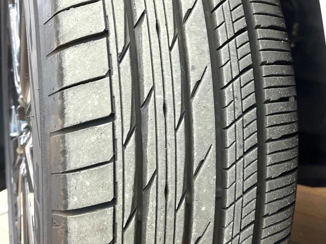 ＣＸ－６０ ＸＤ－ハイブリッド　プレミアムスポーツ　禁煙車　４ＷＤ　ターボ　ディーゼル（軽油）　サンルーフ　全周囲カメラ　ＢＯＳＥサウンド　衝突被害軽減システム　レーダークルーズ　電動リアゲート　レザーシート　全席シートヒーター　前席シートエアコン（37枚目）