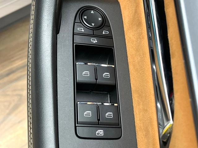 ＣＸ－６０ ＸＤ－ハイブリッド　プレミアムスポーツ　禁煙車　４ＷＤ　ターボ　ディーゼル（軽油）　サンルーフ　全周囲カメラ　ＢＯＳＥサウンド　衝突被害軽減システム　レーダークルーズ　電動リアゲート　レザーシート　全席シートヒーター　前席シートエアコン（46枚目）