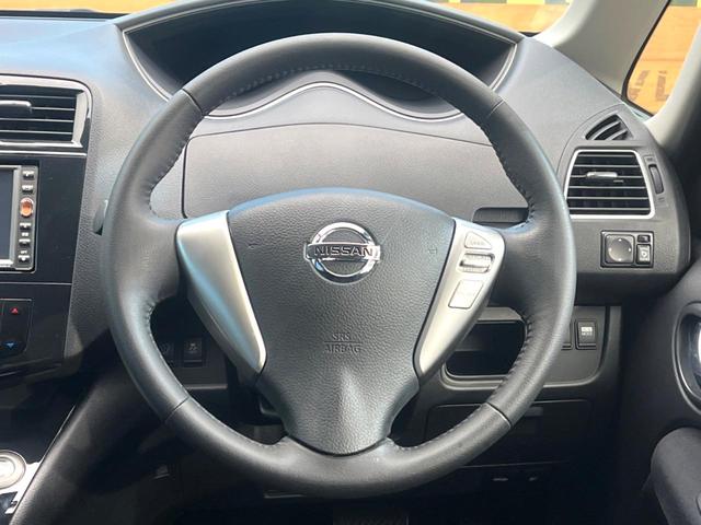 セレナ ハイウェイスター　禁煙車　両側電動ドア　純正ＨＤＤナビ　バックカメラ　スマートキー　ＥＴＣ　クルコン　純正１６インチアルミ　オートライト　オートエアコン　Ｂｌｕｅｔｏｏｔｈ　ＣＤ　ＤＶＤ再生　フルセグ（12枚目）