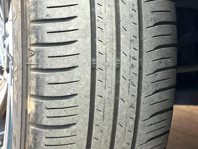 ライズ Ｚ　禁煙車　純正ＳＤナビ　バックカメラ　衝突被害軽減システム　レーダークルーズ　コーナーセンサー　スマートキー　ＬＥＤヘッド　純正　車線逸脱警報　オートライト　デュアルエアコン　Ｂｌｕｅｔｏｏｔｈ（32枚目）