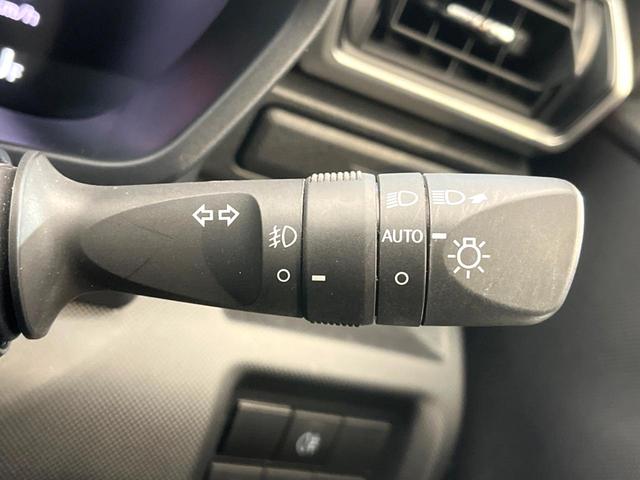 ライズ Ｚ　禁煙車　純正ＳＤナビ　バックカメラ　衝突被害軽減システム　レーダークルーズ　コーナーセンサー　スマートキー　ＬＥＤヘッド　純正　車線逸脱警報　オートライト　デュアルエアコン　Ｂｌｕｅｔｏｏｔｈ（52枚目）