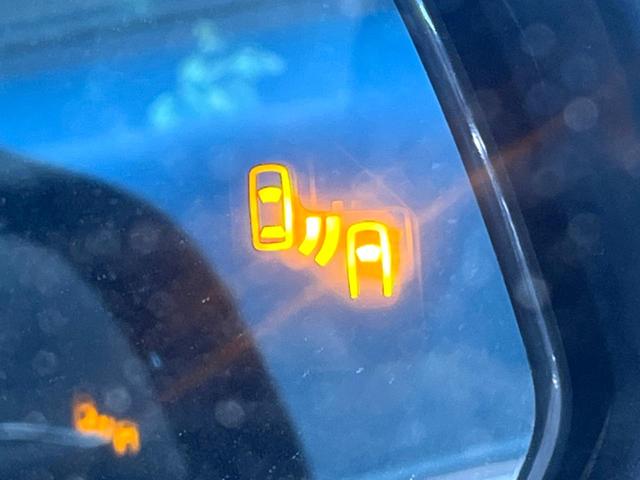 ハリアーハイブリッド Z 禁煙車 12.3インチディスプレイオーディオ 全周囲カメラ JBLサウンド トヨタセーフティ レーダークルーズ 電動リアゲート ハーフレザーシート パワーシート ドラレコ コーナーセンサー ETC(31枚目)