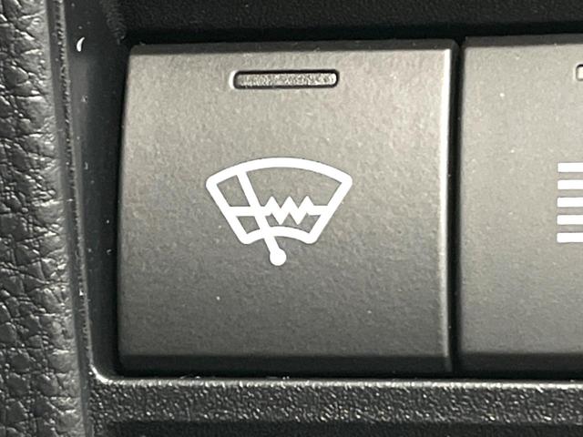 ヴォクシー ハイブリッドＳ－Ｚ　禁煙車　両側電動ドア　後席モニター　全周囲カメラ　衝突被害軽減システム　レーダークルーズ　電動リアゲート　ハーフレザーシート　ドラレコ　コーナーセンサー　スマートキー　ＬＥＤヘッド　ＥＴＣ２．０（48枚目）