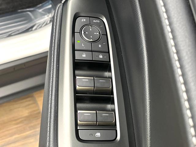 ＬＢＸ リラックス　禁煙車　純正１０．３インチナビ　全周囲カメラ　プリクラッシュセーフティ　レーダークルーズ　レザーシート　パワーシート　コーナーセンサー　スマートキー　ＬＥＤヘッド　ＥＴＣ２．０　オートハイビーム（43枚目）