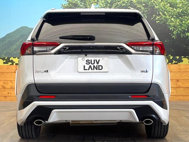 ＲＡＶ４ ハイブリッドＧ　禁煙車　フルエアロ　サンルーフ　４ＷＤ　１０．５インチディスプレイオーディオ　全周囲カメラ　トヨタセーフティ　レーダークルーズ　電動リアゲート　前席シートエアコン　ドラレコ　コーナーセンサー（15枚目）