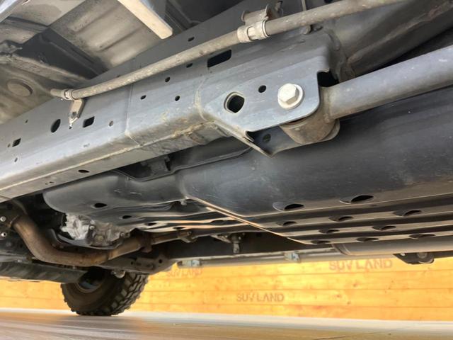 ＦＪクルーザー ベースグレード　禁煙車　４ＷＤ　ディスプレイオーディオ　バックカメラ　ドラレコ　コーナーセンサー　スマートキー　ＥＴＣ　１６インチスチールホイール　車線逸脱警報　Ｂｌｕｅｔｏｏｔｈ（24枚目）