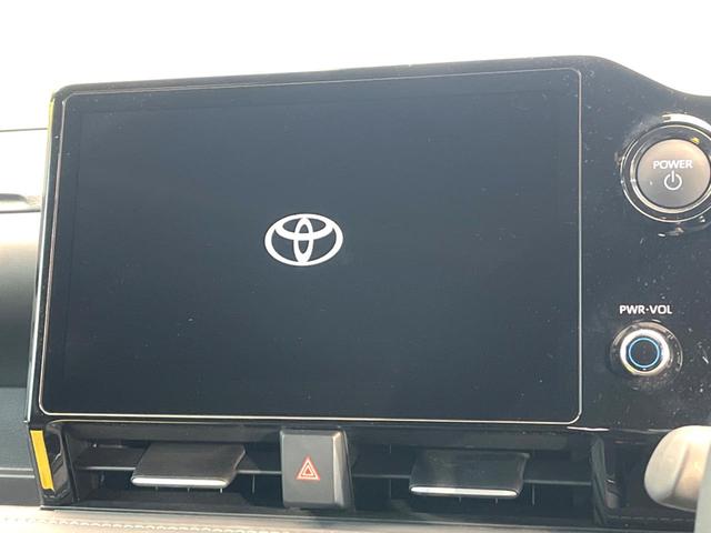ノア ハイブリッドＳ－Ｚ　禁煙車　両側電動ドア　後席モニター　バックカメラ　衝突被害軽減システム　レーダークルーズ　ハーフレザーシート　コーナーセンサー　スマートキー　ＬＥＤヘッド　ビルトインＥＴＣ　純正１７インチアルミ（4枚目）