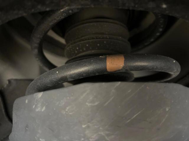 ノア ハイブリッドＳ－Ｚ　禁煙車　両側電動ドア　後席モニター　バックカメラ　衝突被害軽減システム　レーダークルーズ　ハーフレザーシート　コーナーセンサー　スマートキー　ＬＥＤヘッド　ビルトインＥＴＣ　純正１７インチアルミ（20枚目）