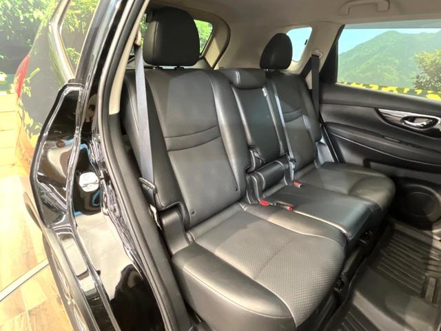 エクストレイル ２０Ｘｉ　禁煙車　純正ナビ　全周囲カメラ　エマージェンシーブレーキ　ドラレコ　コーナーセンサー　スマートキー　ＬＥＤヘッド　ビルトインＥＴＣ　純正１８インチアルミ　車線逸脱警報　オートライト（9枚目）