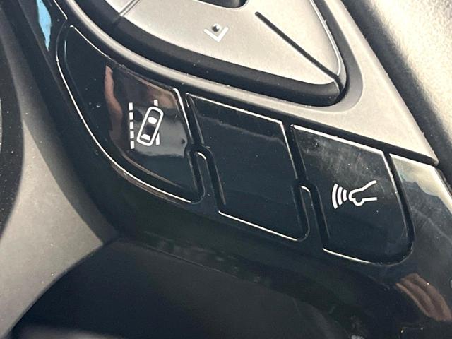 Ｃ－ＨＲ Ｇ　禁煙車　純正ＳＤナビ　バックカメラ　衝突被害軽減システム　レーダークルーズ　ハーフレザーシート　コーナーセンサー　スマートキー　ＬＥＤヘッド　ビルトインＥＴＣ　純正１８インチアルミ　オートハイビーム（51枚目）