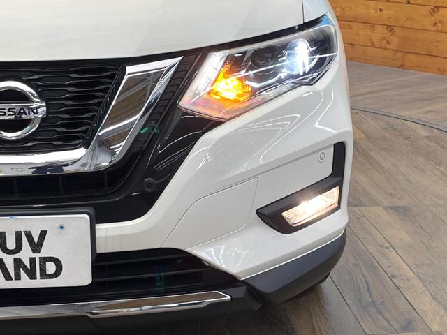 エクストレイル ２０Ｘ　純正ＳＤナビ　全周囲カメラ　衝突被害軽減システム　禁煙車　電動リアゲート　スマートキー　ＬＥＤヘッド　ビルトインＥＴＣ　純正１７インチアルミ　オートライト　デュアルエアコン　Ｂｌｕｅｔｏｏｔｈ　ＣＤ（12枚目）