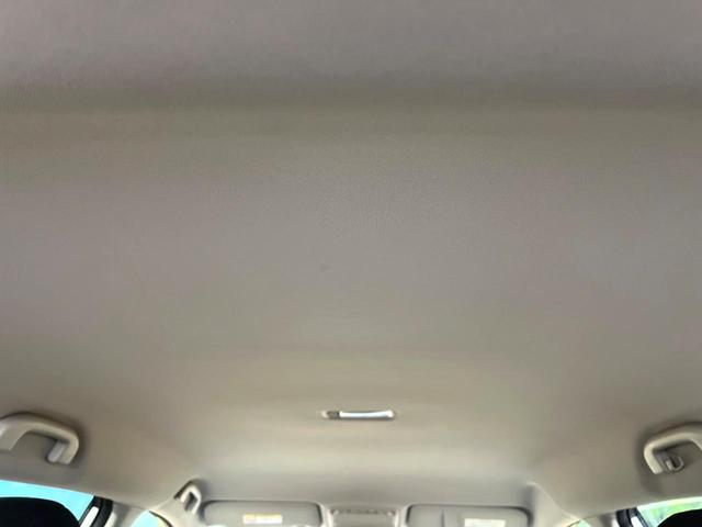 エクストレイル ２０Ｘ　純正ＳＤナビ　全周囲カメラ　衝突被害軽減システム　禁煙車　電動リアゲート　スマートキー　ＬＥＤヘッド　ビルトインＥＴＣ　純正１７インチアルミ　オートライト　デュアルエアコン　Ｂｌｕｅｔｏｏｔｈ　ＣＤ（61枚目）