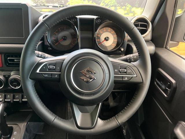 ジムニーノマド ＦＣ　登録済未使用車　４ＷＤ　衝突被害軽減システム　コーナーセンサー　スマートキー　ＬＥＤヘッド　純正１５インチアルミ　オートハイビーム　車線逸脱警報　オートライト　デュアルエアコン（11枚目）