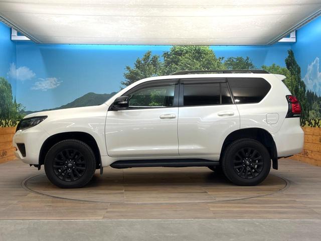 ランドクルーザープラド TX Lパッケージ マットブラックエディション 禁煙車 4WD ターボ サンルーフ 全周囲カメラ 衝突被害軽減システム レーダークルーズ レザーシート 前席シートエアコン ドラレコ コーナーセンサー スマートキー LEDヘッド ルーフレール(25枚目)
