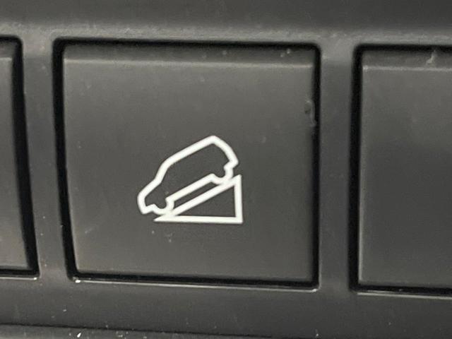 ランドクルーザープラド TX Lパッケージ マットブラックエディション 禁煙車 4WD ターボ サンルーフ 全周囲カメラ 衝突被害軽減システム レーダークルーズ レザーシート 前席シートエアコン ドラレコ コーナーセンサー スマートキー LEDヘッド ルーフレール(60枚目)