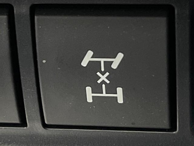 ランドクルーザープラド TX Lパッケージ マットブラックエディション 禁煙車 4WD ターボ サンルーフ 全周囲カメラ 衝突被害軽減システム レーダークルーズ レザーシート 前席シートエアコン ドラレコ コーナーセンサー スマートキー LEDヘッド ルーフレール(61枚目)