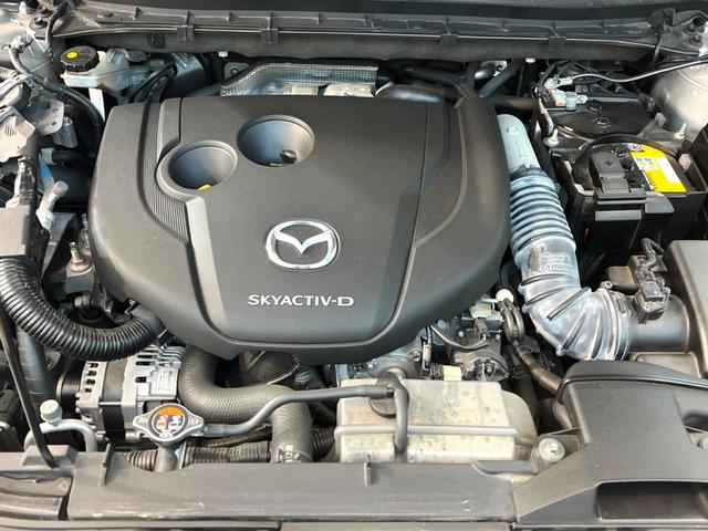 ＣＸ－８ ＸＤ　Ｌパッケージ　禁煙車　４ＷＤ　ディーゼル　１０．２５インチマツダコネクト　全周囲カメラ　ＢＯＳＥサウンド　ＳＣＢＳ　レザーシート　ドラレコ　コーナーセンサー　スマートキー　ＬＥＤヘッド　ビルトインＥＴＣ　クルコン（18枚目）