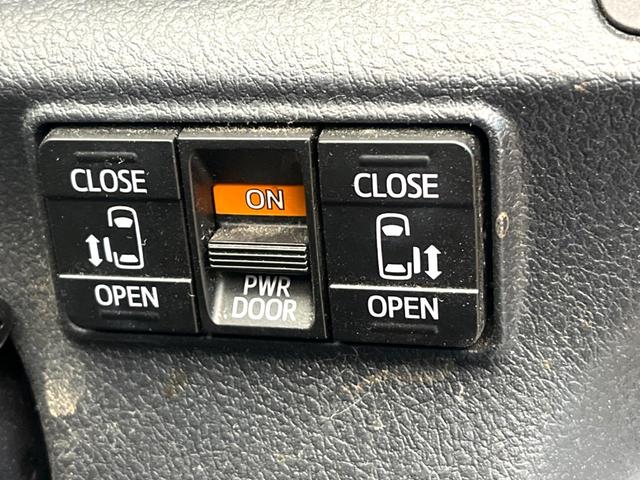 シエンタ Ｇ　セーフティーエディションＩＩ　禁煙車　両側電動スライドドア　１０インチＳＤナビ　後席モニター　バックカメラ　レザーシート　コーナーセンサー　スマートキー　ＬＥＤヘッド　ビルトインＥＴＣ　オートハイビーム　オートライト（6枚目）