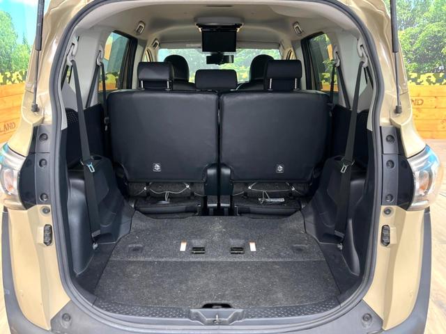 シエンタ Ｇ　セーフティーエディションＩＩ　禁煙車　両側電動スライドドア　１０インチＳＤナビ　後席モニター　バックカメラ　レザーシート　コーナーセンサー　スマートキー　ＬＥＤヘッド　ビルトインＥＴＣ　オートハイビーム　オートライト（11枚目）