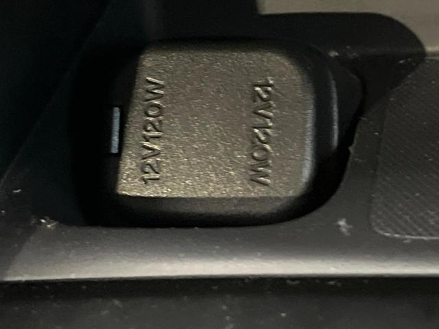 ＣＸ－６０ ２５Ｓ　Ｓパッケージ　禁煙車　１２．３インチマツダコネクトナビ　全周囲カメラ　レーダークルーズ　コーナーセンサー　スマートキー　ＬＥＤヘッド　ビルトインＥＴＣ　オートハイビーム　車線逸脱警報　オートライト　デュアルエアコン（63枚目）