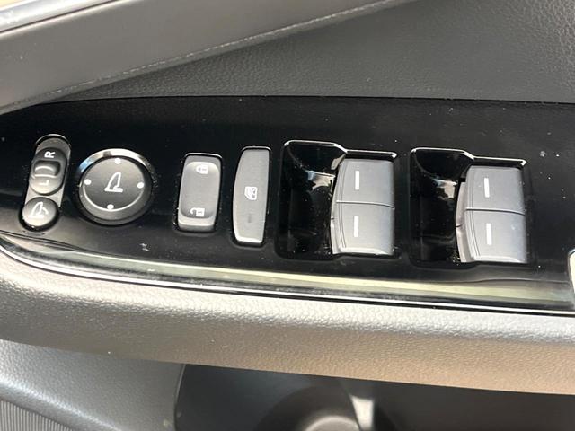 ヴェゼル e:HEV Z 禁煙車 全周囲カメラ 衝突被害軽減システム レーダークルーズ 電動リアゲート ハーフレザーシート コーナーセンサー スマートキー LEDヘッド ETC2.0 純正18インチアルミ(40枚目)