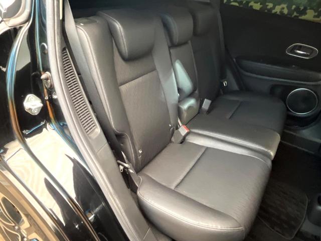 ヴェゼル ハイブリッドZ・ホンダセンシング 禁煙車 8インチ純正SDナビ バックカメラ ホンダセンシング ハーフレザーシート ドラレコ スマートキー LEDヘッド ルーフレール ビルトインETC 純正17インチアルミ オートハイビーム(9枚目)