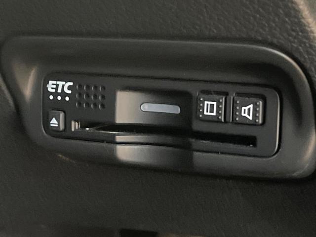 ヴェゼル ハイブリッドZ・ホンダセンシング 禁煙車 8インチ純正SDナビ バックカメラ ホンダセンシング ハーフレザーシート ドラレコ スマートキー LEDヘッド ルーフレール ビルトインETC 純正17インチアルミ オートハイビーム(39枚目)