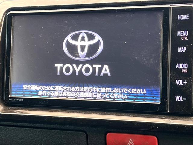 �y�����i�r�z�l�C�̏����i�r�𑕔����Ă���܂��B�i�r�̎g���₷���͂������A�I�[�f�B�I�@�\���[���I�L�����v�◷�s�͂������A�ʋ΂┃�����ȂǕ��i�̃h���C�u���y�����Ȃ�͂���