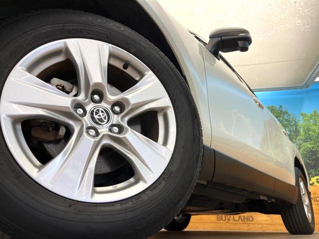 �y�����P�V�C���`�A���~�z�C�[���z�O�ςɃ}�b�`���������A���~�z�C�[���𑕒����Ă���܂��B�e��ЊO�A���~�z�C�[����A�X�^�b�h���X�^�C�����戵�����Ă���܂��B���񂲑��k������