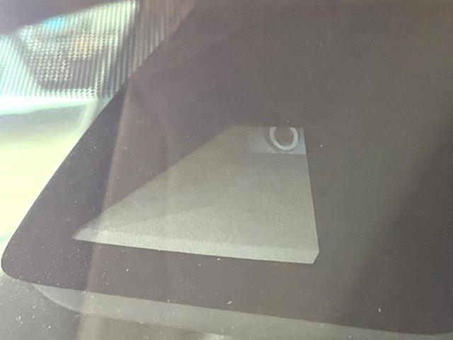 �y�g���^�Z�[�t�e�B�Z���X�z���s���ɑO���̎ԗ�����F�����A�Փ˂������Ȏ��͌x��ƃu���[�L�ŏՓˉ���Ɣ�Q�y�����A�V�X�g�B�����S�Ƀh���C�u�����y���݂��������܂��B