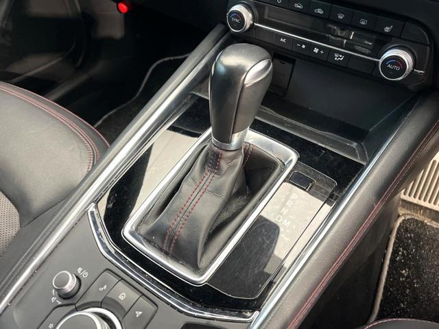 ＸＤ　スポーツアピアランス　禁煙車　ターボ　ディーゼル　１０インチ純正ナビ　全周囲カメラ　スマートブレーキサポート　レーダークルーズ　電動リアゲート　レザーシート　全席シートヒーター　ドラレコ　コーナーセンサー（画像56）
