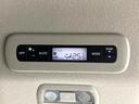 ｅ－パワー　ハイウェイスターＶ　９０周年記念車　両側電動ドア　全周囲カメラ　衝突被害軽減システム　ハーフレザーシート　コーナーセンサー　スマートキー　ＬＥＤヘッド　ＥＴＣ２．０　オートハイビーム　車線逸脱警報　オートライト　オートエアコン（47枚目）