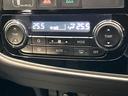 Ｇプレミアムパッケージ　禁煙車　純正ＳＤナビ　４ＷＤ　全周囲カメラ　レーダークルーズ　電動リアゲート　三菱ｅ－Ａｓｓｉｓｔ　シートヒーター　ステアリングヒーター　純正１８インチアルミ　ＬＥＤヘッド　ＥＴＣ（71枚目）