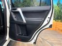 ＴＸ　Ｌパッケージ　禁煙車　４ＷＤ　サンルーフ　９インチディスプレイオーディオ　全周囲カメラ　トヨタセーフティ　前席シートエアコン　ドラレコ　コーナーセンサー　車線逸脱警報　オートライト　デュアルエアコン（30枚目）