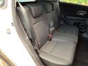 後部座席も気になるようなキズ・汚れやへたり等、大きなダメージはなく、良好な状態です。