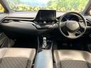 C-HR G 8インチ純正ナビ 全周囲カメラ トヨタセーフティセンス レーダークルーズ ハーフレザーシート ドラレコ コーナーセンサー スマートキー LEDヘッド ビルトインETC オートハイビーム 車線逸脱警報 中古車画像_2