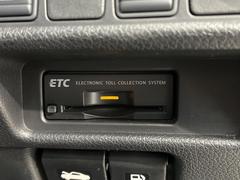 【ＥＴＣ】高速道路の料金所をストレスなく通過！話題のスポットやサービスエリアに多い「スマートIntercooler」利用時は必須のアイテムです。当店でセットアップを実施、ご納車当日からすぐにご利用いただけます！ 5