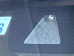 【トヨタセーフティセンス】走行中に前方の車両等を認識し、衝突しそうな時は警報とブレーキで衝突回避と被害軽減をアシスト。より安全にドライブをお楽しみいただけます。 5