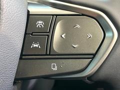 【レーダークルーズコントロール】高速道路での長距離走行が楽に！！自動で速度を保つクルーズコントロールが、衝突軽減システムと連携し、前方の車両を感知して車間を保つように速度調節してくれます！！ 6