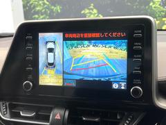【パノラミックビューモニター】専用のカメラにより、上から見下ろしたような視点で３６０度クルマの周囲を確認することができます☆死角部分も確認しやすく、狭い場所での切り返しや駐車もスムーズに行えます。 4