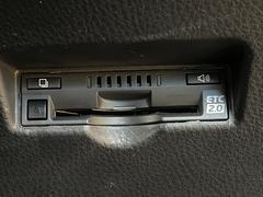 【ＥＴＣ】高速道路の料金所をストレスなく通過！話題のスポットやサービスエリアに多い「スマートIntercooler」利用時は必須のアイテムです。当店でセットアップを実施、ご納車当日からすぐにご利用いただけます！ 7